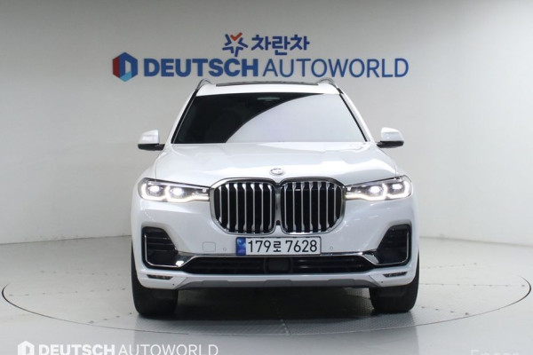 2022 BMW X7 с пробегом 19 516 км