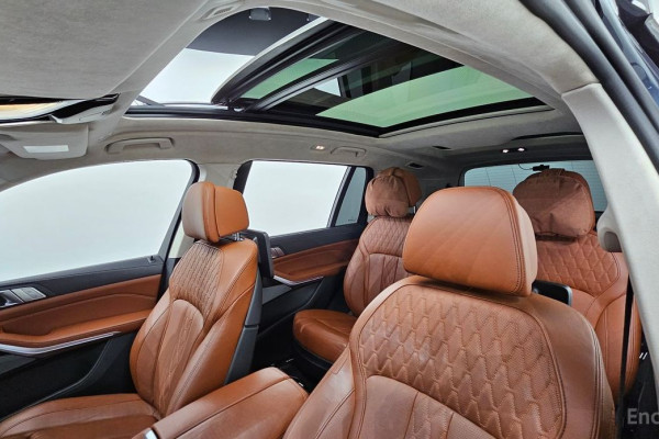 2022 BMW X7 с пробегом 59 858 км