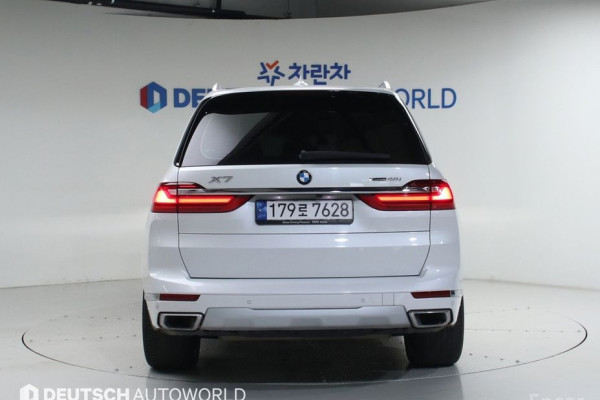 2022 BMW X7 с пробегом 19 516 км