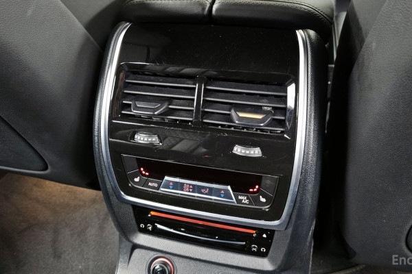 2022 BMW X7 с пробегом 30 083 км