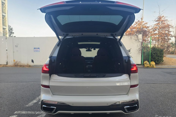 2022 BMW X7 с пробегом 54 138 км