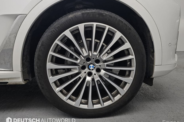 2022 BMW X7 с пробегом 19 516 км