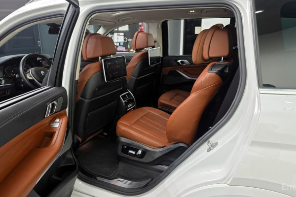 2022 BMW X7 с пробегом 62 681 км