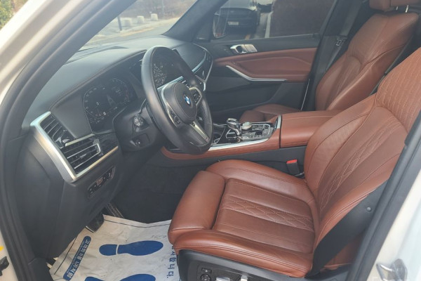 2022 BMW X7 с пробегом 54 138 км