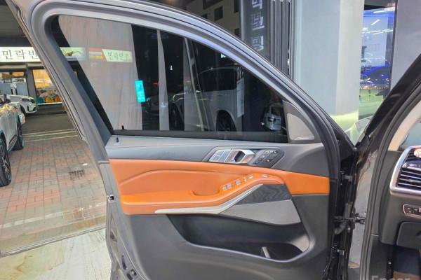 2022 BMW X7 с пробегом 91 000 км