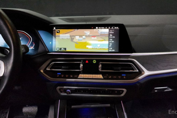 2022 BMW X7 с пробегом 28 250 км