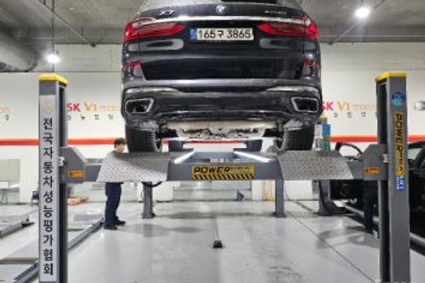 2022 BMW X7 с пробегом 51 423 км