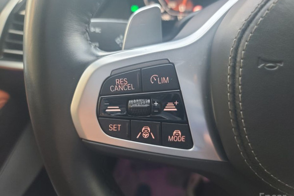 2022 BMW X7 с пробегом 54 138 км