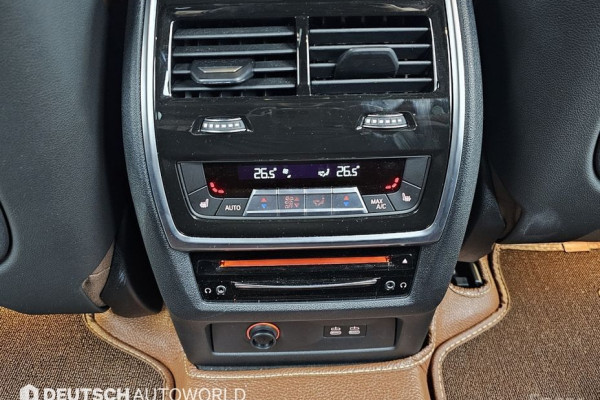 2022 BMW X7 с пробегом 19 516 км