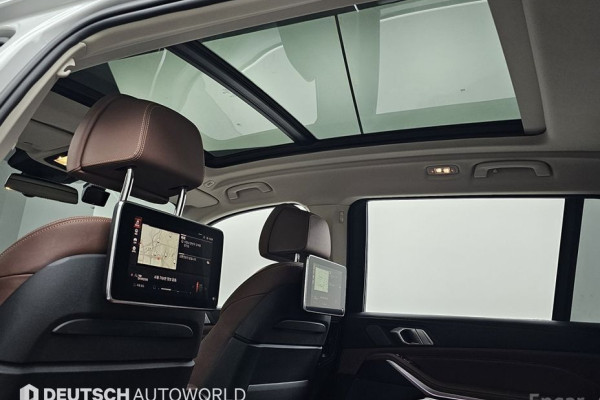 2022 BMW X7 с пробегом 19 516 км