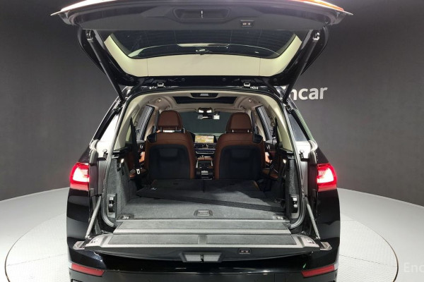 2022 BMW X7 с пробегом 28 250 км