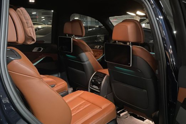 2022 BMW X7 с пробегом 52 240 км