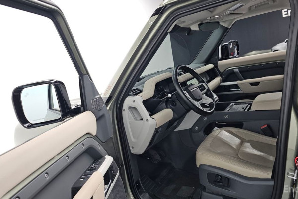 2022 Land Rover Defender с пробегом 72 473 км