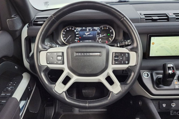 2022 Land Rover Defender с пробегом 64 350 км