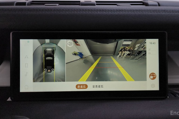 2022 Land Rover Defender с пробегом 64 350 км