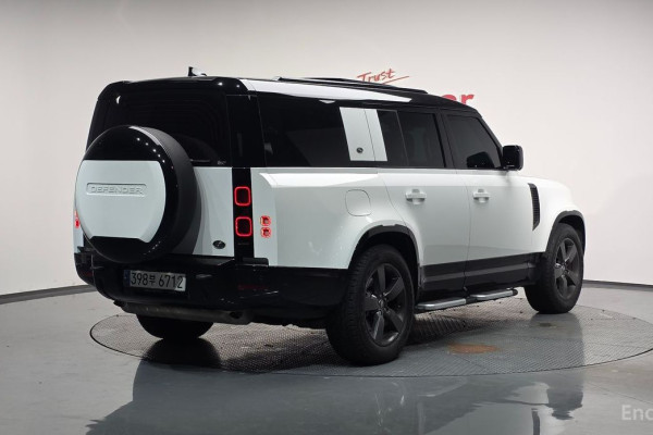 2023 Land Rover Defender с пробегом 52 594 км