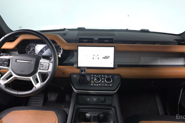 2023 Land Rover Defender с пробегом 52 594 км