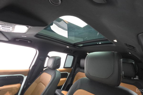 2023 Land Rover Defender с пробегом 52 594 км