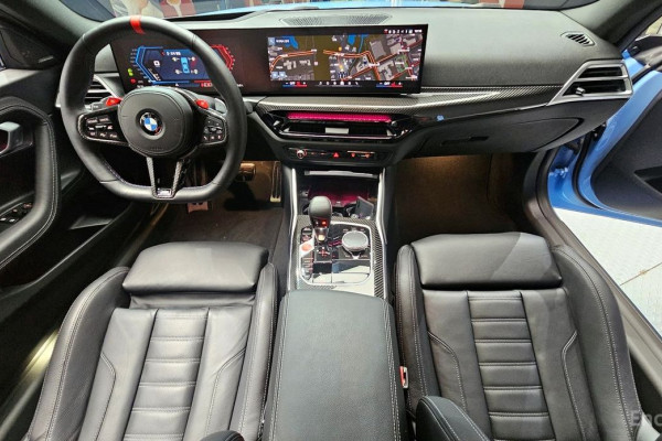 2025 BMW M2 с пробегом 5 390 км