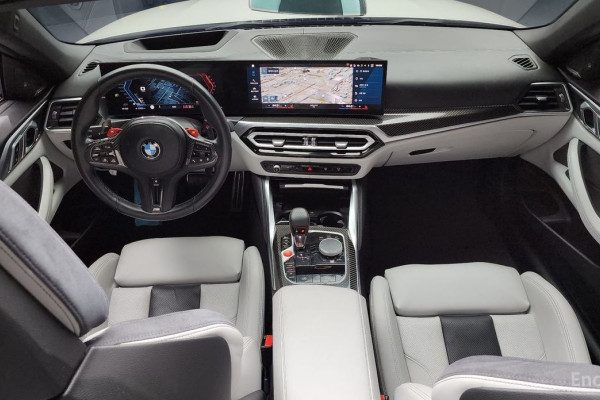 2023 BMW M4 с пробегом 17 295 км