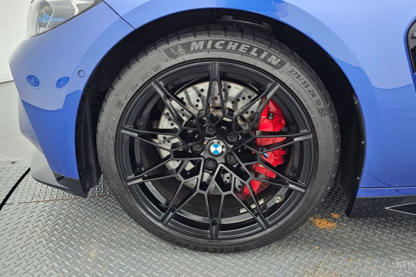 2022 BMW M4 с пробегом 24 712 км