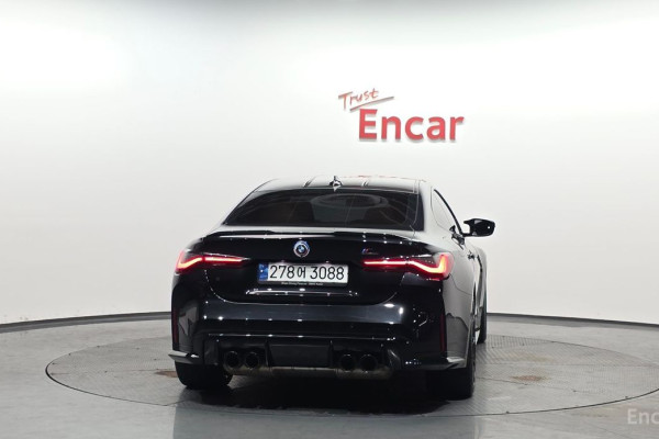 2023 BMW M4 с пробегом 47 508 км