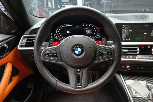 2022 BMW M4 с пробегом 10 808 км