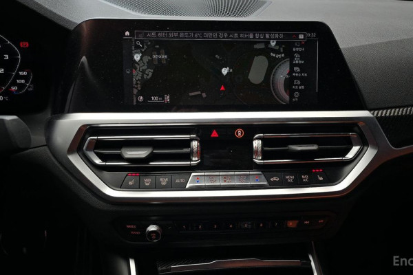 2022 BMW M4 с пробегом 10 808 км