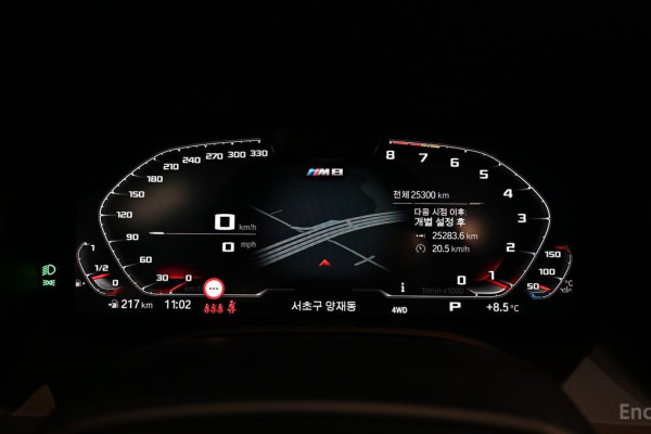 2023 BMW M8 с пробегом 25 291 км