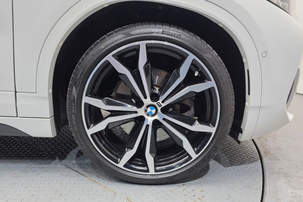 2022 BMW X2 с пробегом 44 978 км