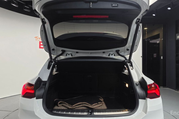 2022 BMW X2 с пробегом 44 978 км