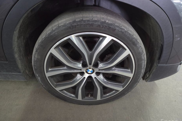 2021 BMW X2 с пробегом 92 975 км