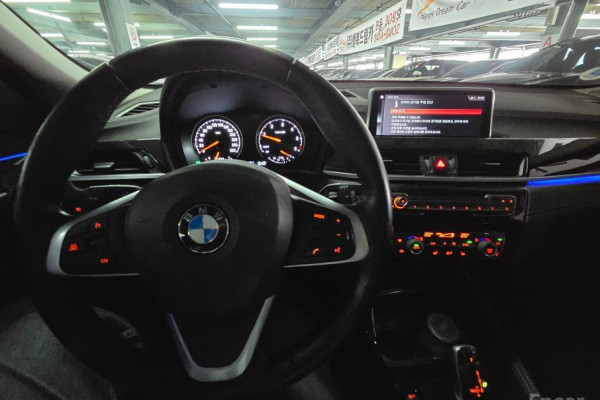 2021 BMW X2 с пробегом 92 975 км