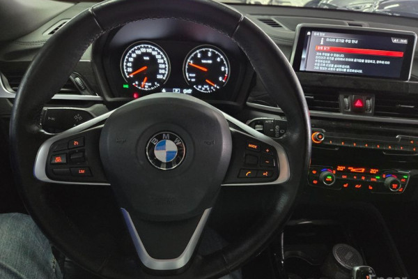 2021 BMW X2 с пробегом 92 975 км