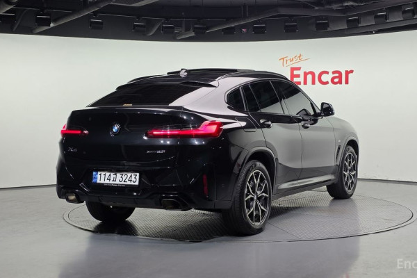 2023 BMW X4 с пробегом 36 847 км