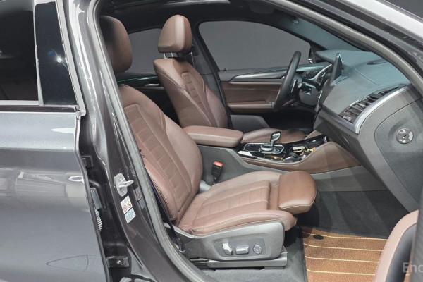 2023 BMW X4 с пробегом 26 545 км