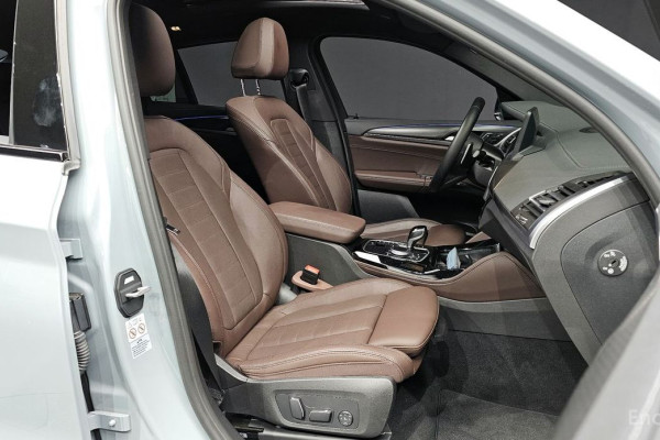 2024 BMW X4 с пробегом 23 460 км