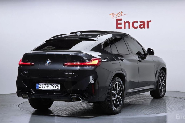 2023 BMW X4 с пробегом 37 430 км