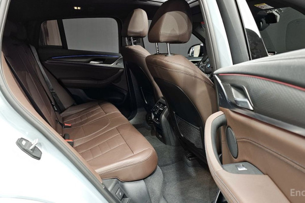 2024 BMW X4 с пробегом 23 460 км