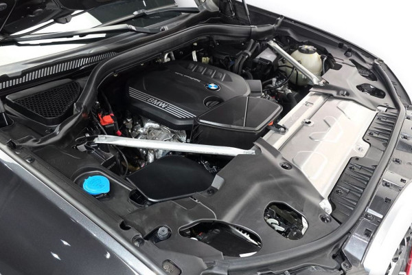 2023 BMW X4 с пробегом 37 430 км