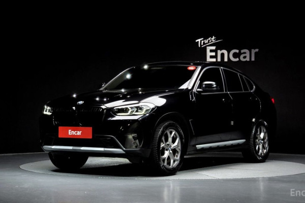 2023 BMW X4 с пробегом 62 698 км