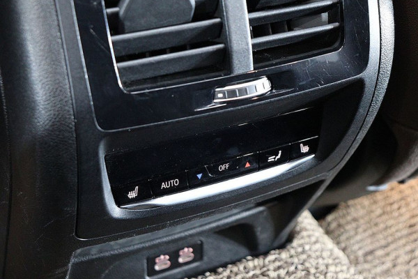 2023 BMW X4 с пробегом 10 955 км