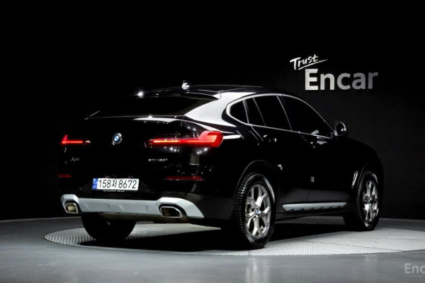 2023 BMW X4 с пробегом 62 698 км