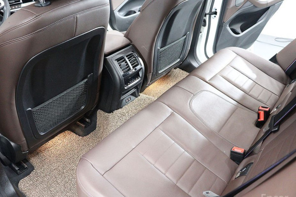 2023 BMW X4 с пробегом 10 955 км