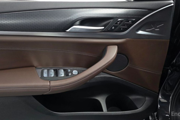 2023 BMW X4 с пробегом 37 430 км