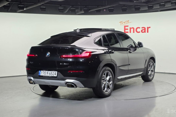 2023 BMW X4 с пробегом 41 679 км