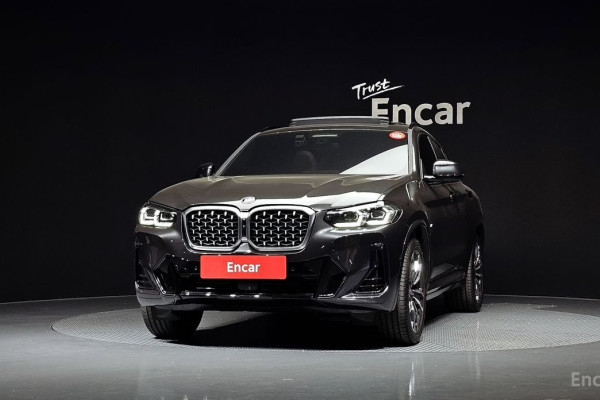 2025 BMW X4 с пробегом 5 688 км