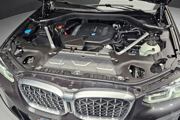 2025 BMW X4 с пробегом 5 688 км