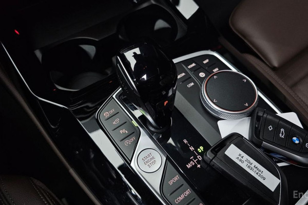 2025 BMW X4 с пробегом 5 688 км