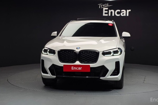 2023 BMW X4 с пробегом 48 924 км